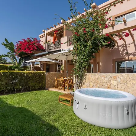 Sunny House With Jacuzzi And Pool By Hostwise * אלבופיירה