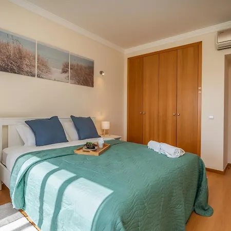 Holiday home Sunny House With Jacuzzi And Pool By Hostwise *