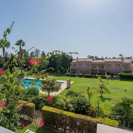 Sunny House With Jacuzzi And Pool By Hostwise Holiday home Albufeira